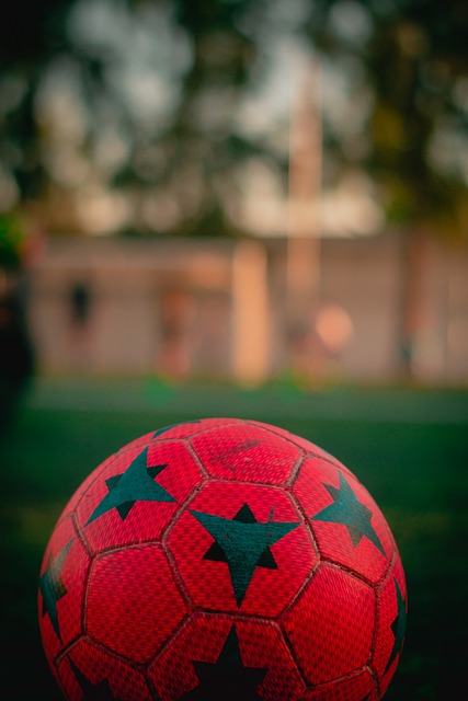 一场科技感满满的中学生足球赛.