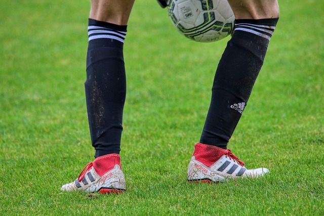 局限于防守 局限于防守